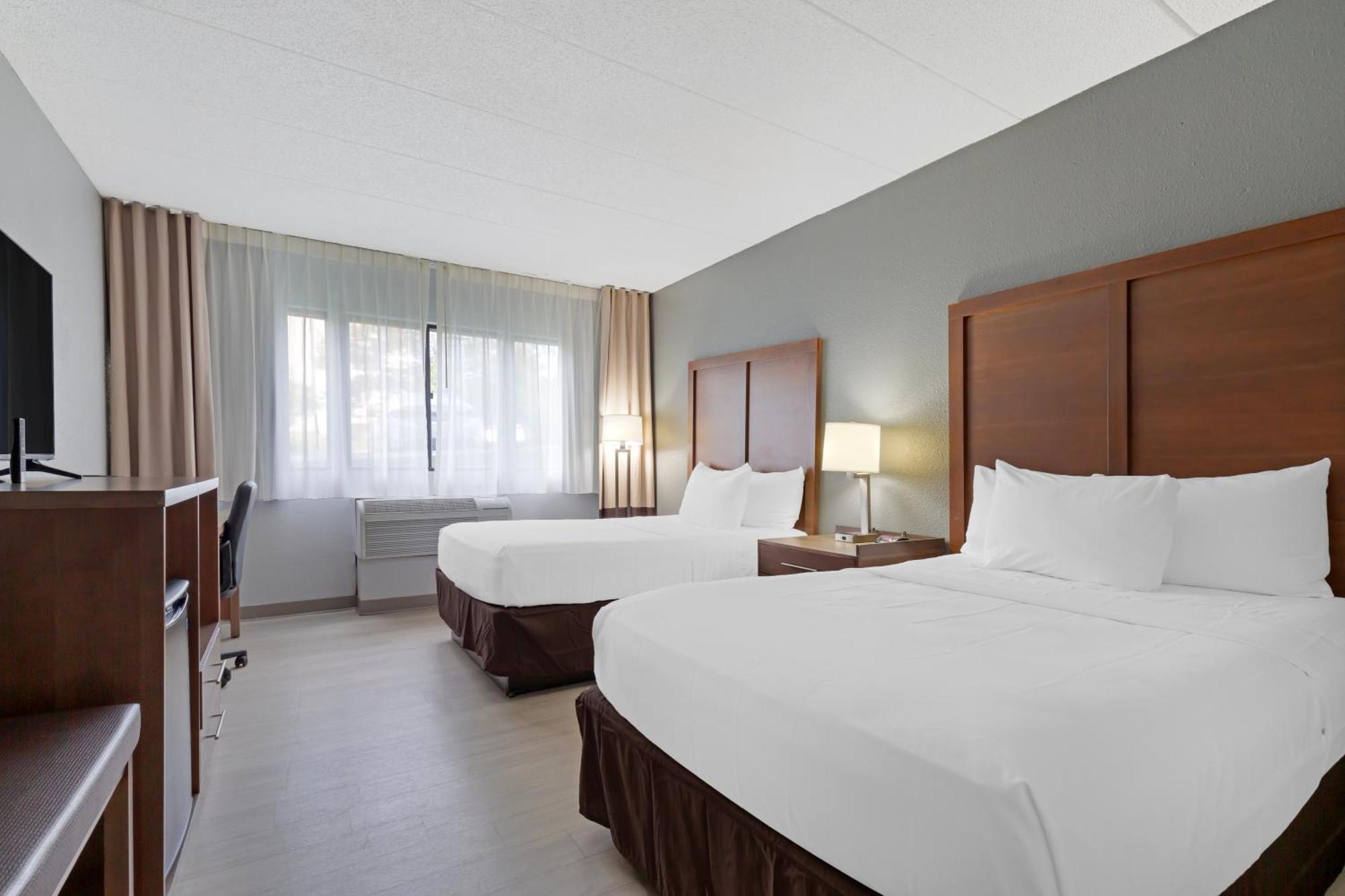 Clarion Hotel & Suites BWI Airport North Балтимор Екстериор снимка