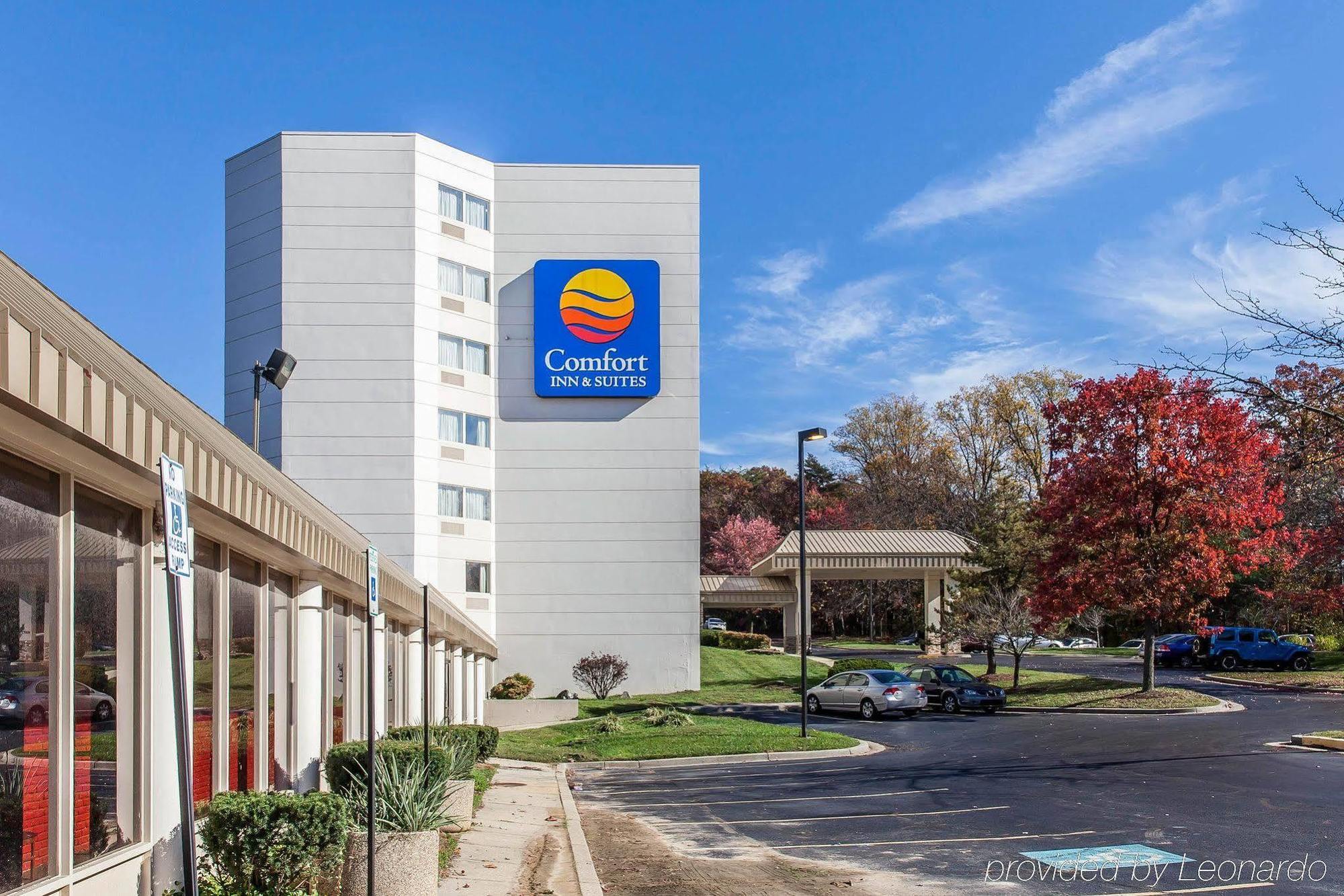 Clarion Hotel & Suites BWI Airport North Балтимор Екстериор снимка
